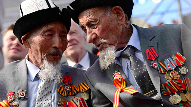 World War Two veterans gather to watch the Victory Day parade at Red Square (Photo: Reuters) (Photo: Reuters)