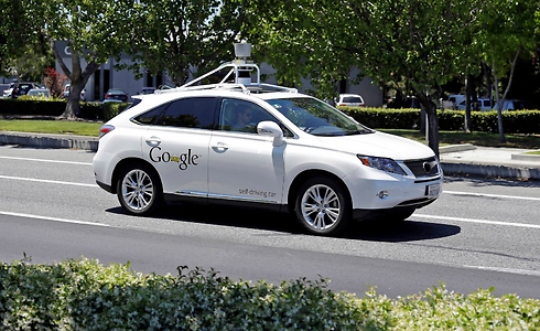 מכונית ללא נהג של גוגל (צילום: AP) (צילום: AP)