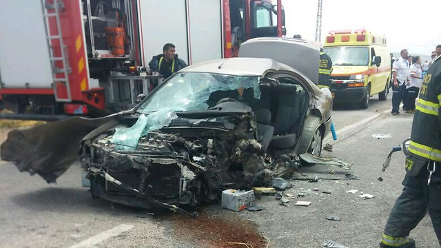 תאונה חזיתית בכביש 71, מאי 2015 (צילום: דוברות מד"א) (צילום: דוברות מד