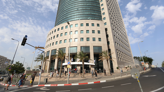 Здание правительственных учреждений в Тель-Авиве. Фото: Ярон Бреннер