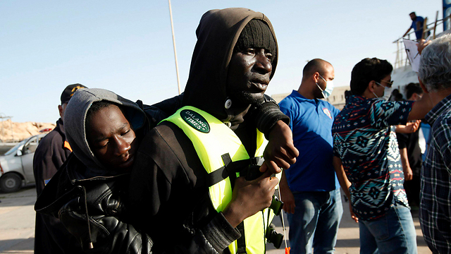 מהגרים אריתראים בצרפת. כובשים את אירופה (צילום: רויטרס) (צילום: רויטרס)