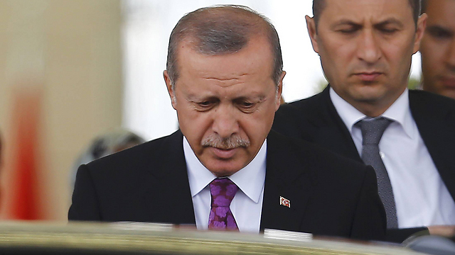 נשיא טורקיה ארדואן. עצים זה לא כל הסיפור (צילום: רויטרס) (צילום: רויטרס)