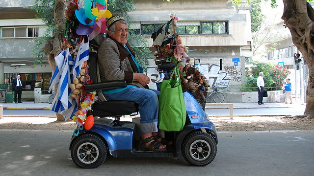 Humans of Tel Aviv (Photo: Erez Kagnovitz)