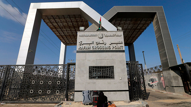 Rafah crossing (Photo: Reuters)