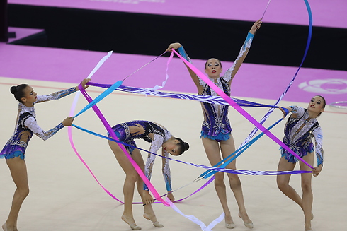 נבחרת ההתעמלות האומנותית מבוססת על רוסיות (צילום: אורן אהרוני) (צילום: אורן אהרוני)
