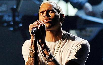 Chris Brown in concert (Photo: Getty Images)