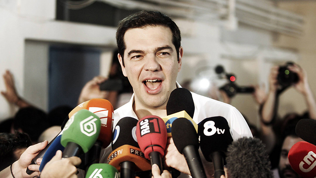 המנצח הגדול של הערב. ראש ממשלת יוון ציפראס (צילום: gettyimages) (צילום: gettyimages)