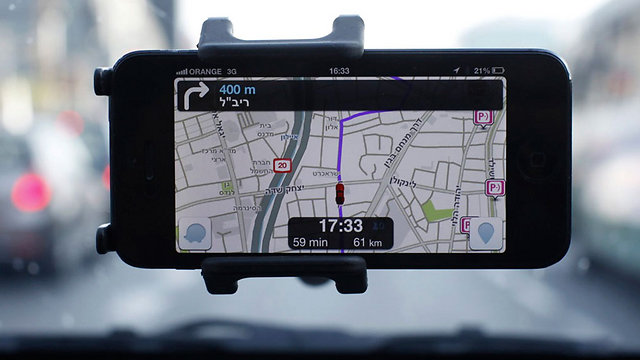 Waze maps will soon be adding more currently-esoteric sites to its maps. (Photo: Reuters)