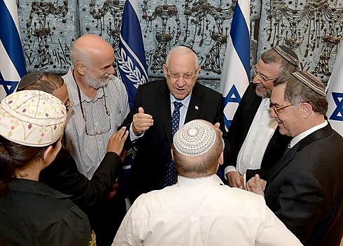 Religious leaders with Reuven Rivlin (C) (Photo: Mark Neiman/GPO)