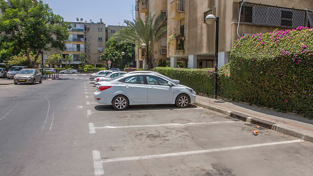 רחוב אליעז רפאל (צילום: עידו ארז) (צילום: עידו ארז)