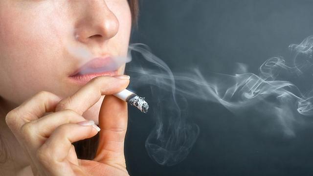 About one-fifth of the adult population in Israel still smokes (Photo: Shutterstock)