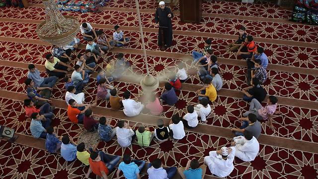 Religious class in Amman. (Photo: AP) (Photo: AP)