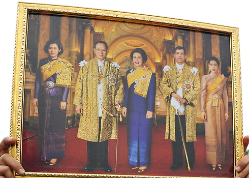 משפחת המלוכה בתאילנד (צילום: 1000 Words / Shutterstock) (צילום: 1000 Words / Shutterstock)