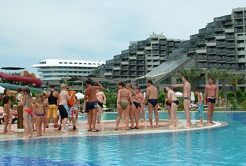 An all-inclusive club in Turkey. Israel doesn’t measure up (Photo: Danny Sadeh)