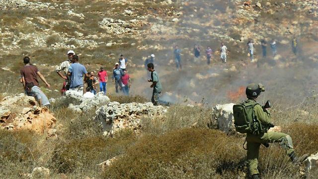 Clashes between settlers and Palestinians (PhotoL: Tazpit)