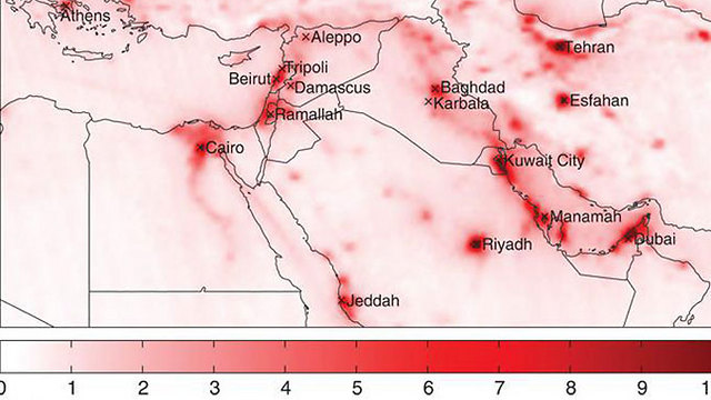 האזורים המזוהמים ביותר במזרח התיכון באדום ()