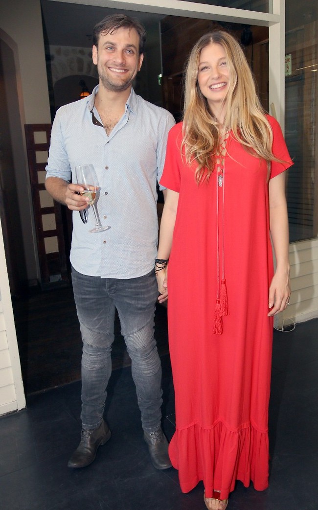 אם צריך נפתח גם את השולחנות רזרבה (צילום: ענת מוסברג)