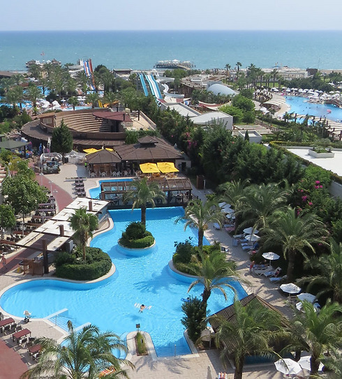 Going back to the all-inclusive resorts. Antalya (Photo: Danny Sadeh)