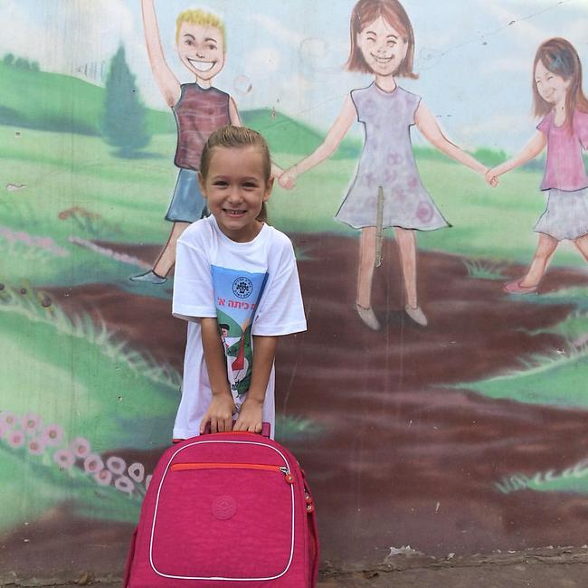 מבסוטה? הבת של מיכל ינאי, אלכס