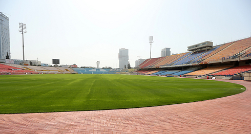 יש לו תשע נשמות. אצטדיון רמת גן (צילום: אורן אהרוני) (צילום: אורן אהרוני)