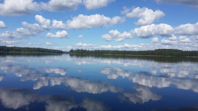 Clouds reflecting in the crystal clear lake (Photo: Ofer Petersburg)