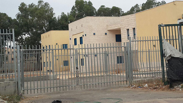 An empty Arab school in Tira (Photo: Hassan Shaalan)