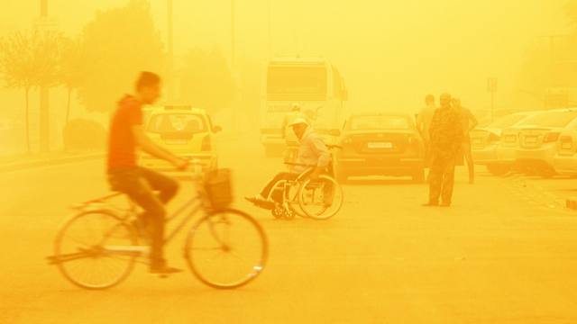 Sand storm in Syria (Photo: Reuters)