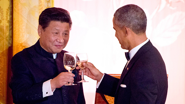 נשיא סין בוושינגטון עם אובמה. פוטין מאתגר יותר (צילום: MCT) (צילום: MCT)