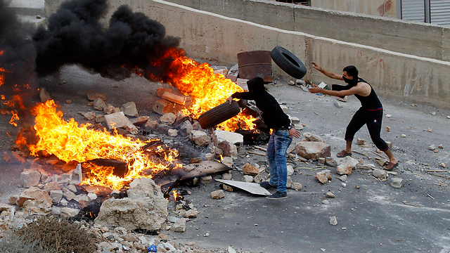 Clashes in the West Bank (Photo: EPA)