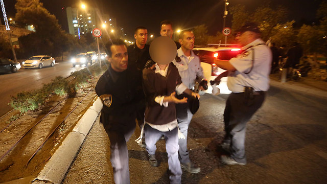 מעצר בהפגנה בירושלים (צילום: גיל יוחנן) (צילום: גיל יוחנן)