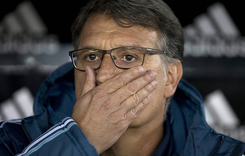 מאמן ארגנטינה מרטינו בהלם (צילום: AP) (צילום: AP)