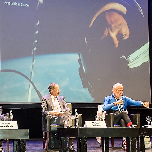 Buzz Aldrin (R) in Jerusalem in October 2015 (Photo: NASA)