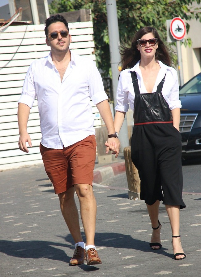 מתי אתם מזמינים אותנו אליכם לשבת? חן אמסלם ומאור זגורי (צילום: ענת מוסברג)