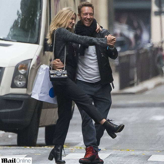 אז תרקדי איתי הלילה, ריקוד רומנטי, לאור ירח