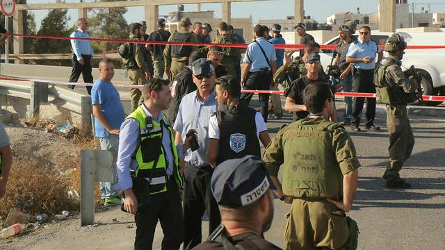IDF, police, and rescue forces at the scene of the attack (Photo: TPS)