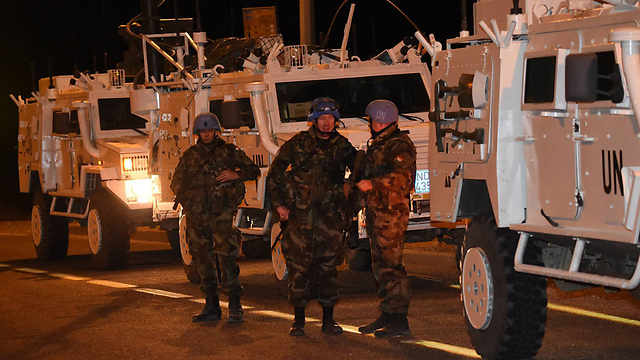 UN peacekeeping forces searching for Salah (Photo: Efi Shrir)