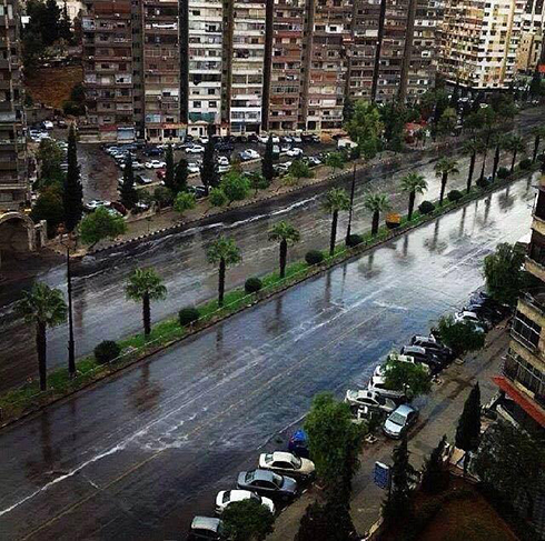 בדמשק, בזמן הגשמים הכבדים הבוקר ()