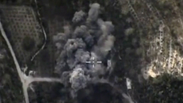 הלחימה בסוריה עדיין נמשכת. הפצצה רוסית (צילום: רויטרס) (צילום: רויטרס)