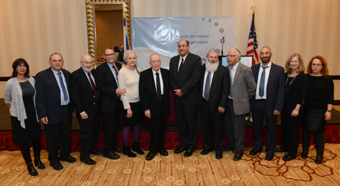 סגל המועצה ללשון ולתרבות העברית בצפון אמריקה ואורחים בטקס הייסוד 2013 | צילומים שחר עזרן ()