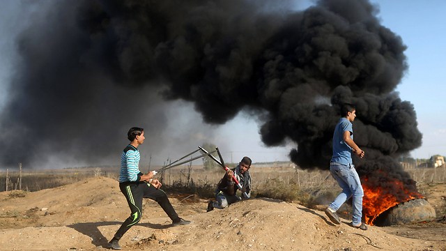 העימותים נמשכו גם בעזה (צילום: AFP) (צילום: AFP)