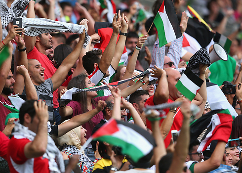 Fans of the Palestinian national soccer team (Photo: Getty Images)