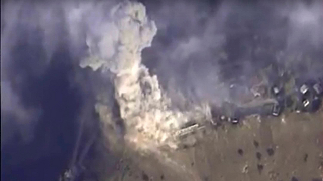 Explosions cause by Russian air strikes in Syria. (Photo: AP)