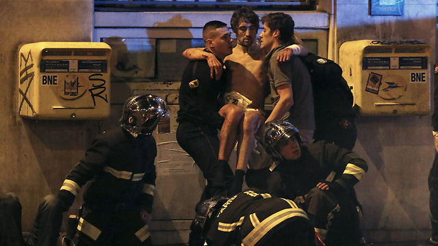 One of the wounded in the Paris attack (Photo: Reuters)
