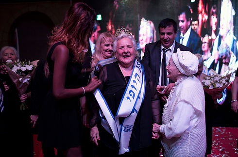 Rita Berkowitz is crowned this year's winner (Photo: EPA)