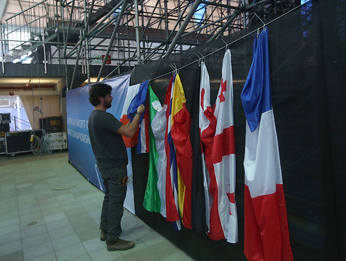 שחיינים מ-48 מדינות יטלו חלק באירוע החגיגי (צילום: אורן אהרוני) (צילום: אורן אהרוני)