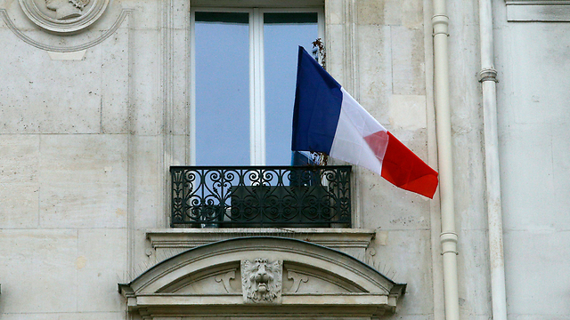 סולידריות ברחבי פריז (צילום: EPA) (צילום: EPA)