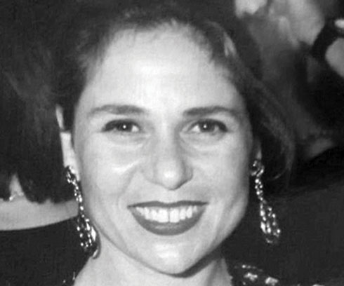 רחל אמזלג. נרצחה על ידי בעלה