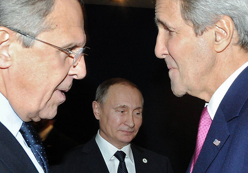 Kerry and Lavrov. Spoken about the situation. (Photo: AFP)