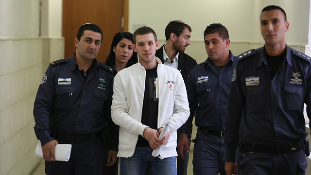 Yitzhak Gabai  in court (Photo: Gil Yohanan)