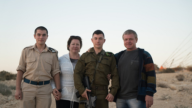 ההורים הגיעו מאוקראינה (צילום: דובר צה"ל) (צילום: דובר צה
